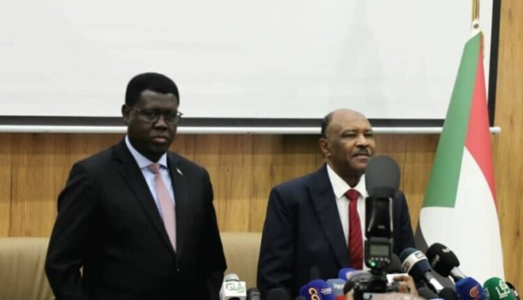 وزيرا خارجية السودان وجنوب السودان