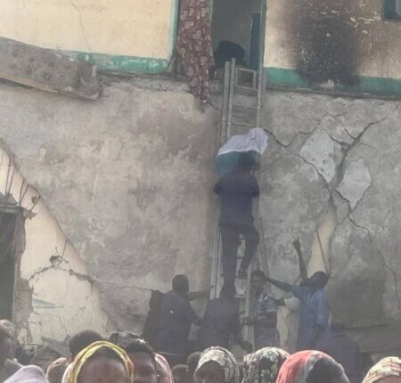 إنهيار-مدرسة-البحر الأحمر